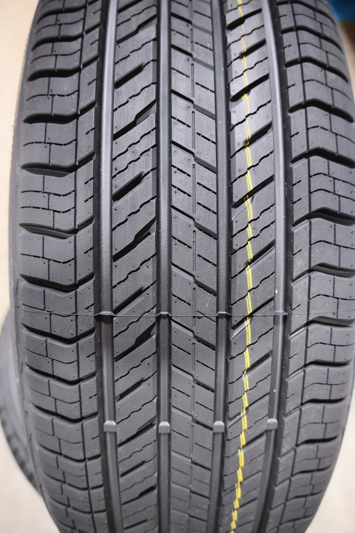 Actual tread photo for 235/60R18